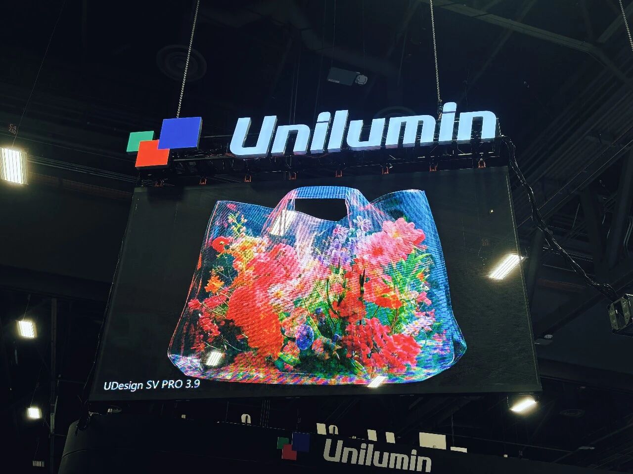 多款“行业首创”产品、顶尖跨界生态,看洲明如何闪耀这届美国InfoComm 2026!