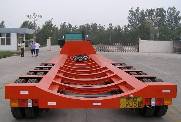 特种低平板半挂车-大件运输低平板-变压器运输半挂车